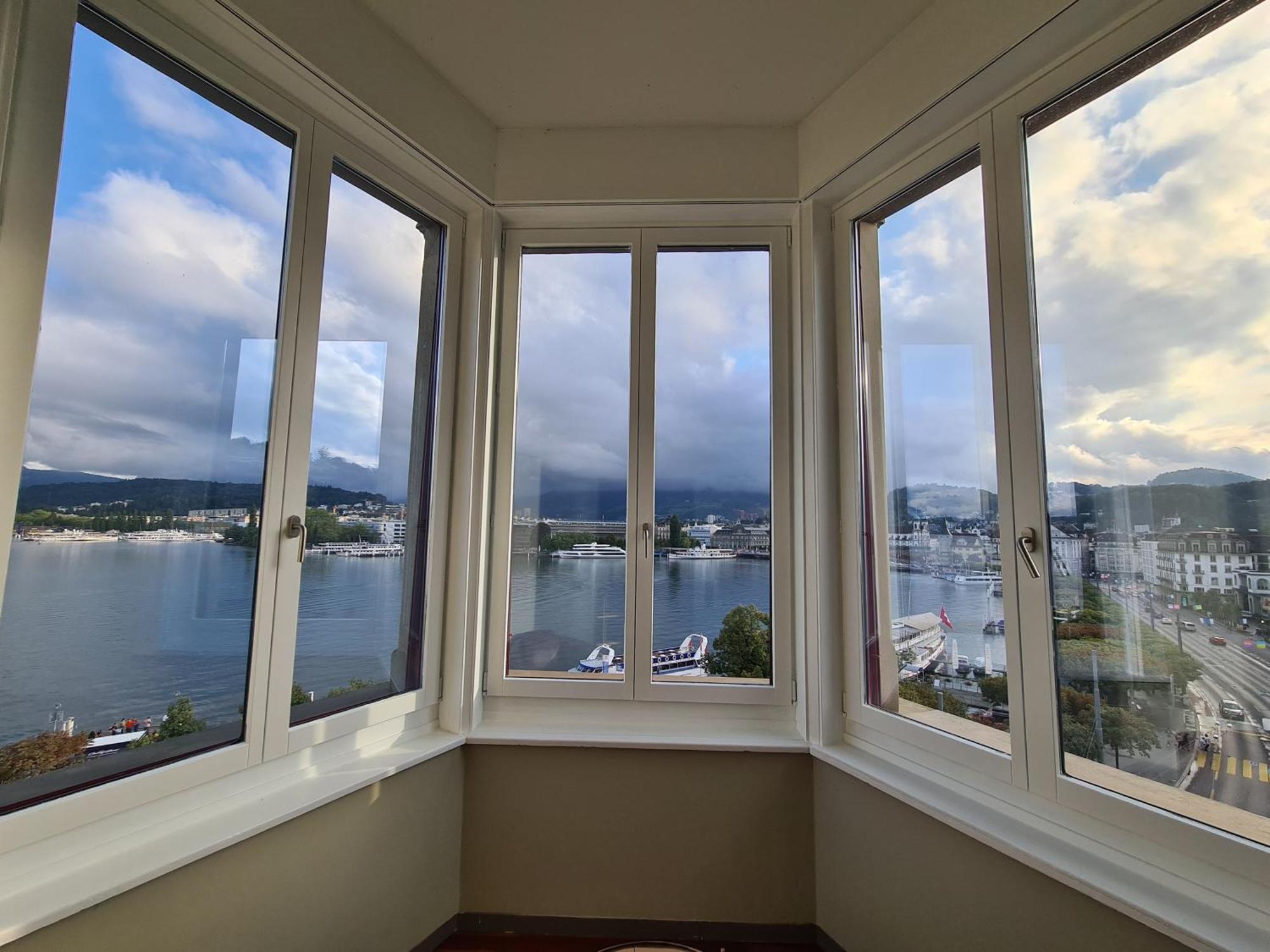 Lucerne Lake View Apartments Exteriér fotografie
