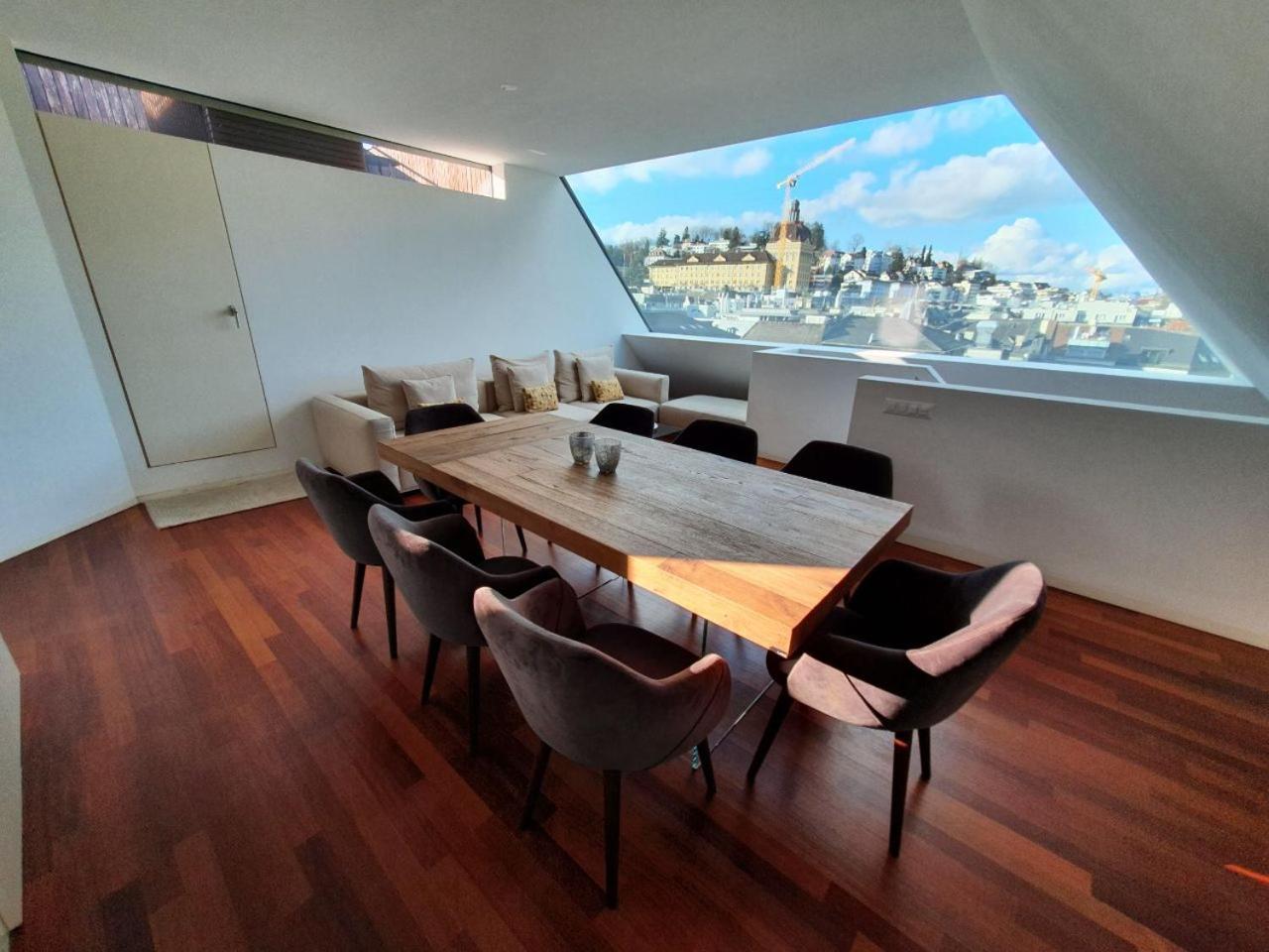 Lucerne Lake View Apartments Pokoj fotografie